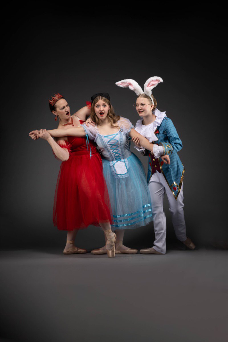 Festival City Ballet principal dancer in Alice costume